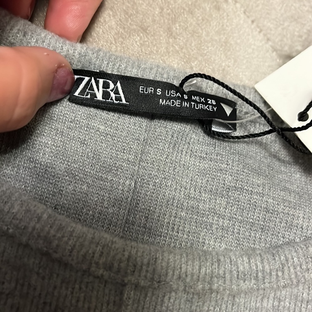 Zara gray short sleeve tight weave dress, new, small - Picture 7 of 11